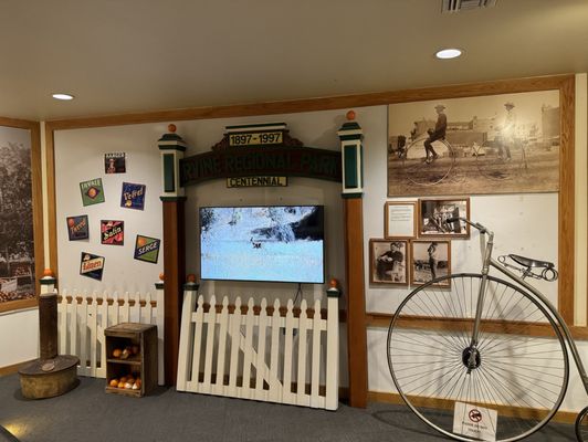 Irvine Regional Park by null