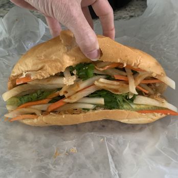 Kim Kitchen - Shredded Chicken bahn mi - Vietnamese Near Me - Chattanooga, Tennessee
