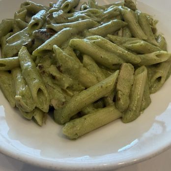19seventy - Chicken pesto - Italian Near Me - Whittier, California 19seventy - Chicken pesto - Italian Near Me - Whittier, California