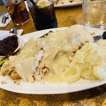 Chit Chat Diner - Open faced turkey platter - Diners Near Me - West Orange, New Jersey