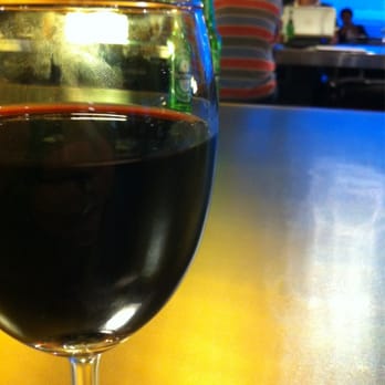 Qantas Club Lounge - Who needs flights to be on time, when you have wine? - Airport Lounges Near Me - Mascot, NSW