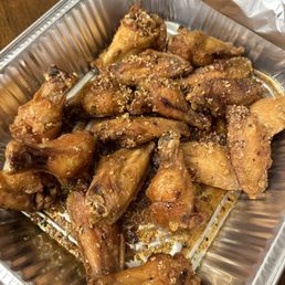 a tray of chicken wings a tray of chicken wings