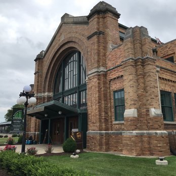 Bakerstreet - Steak restaurant in Fort Wayne, IN