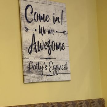Patty's Eggnest - Cute decor - Breakfast & Brunch Near Me - Mountlake Terrace, Washington