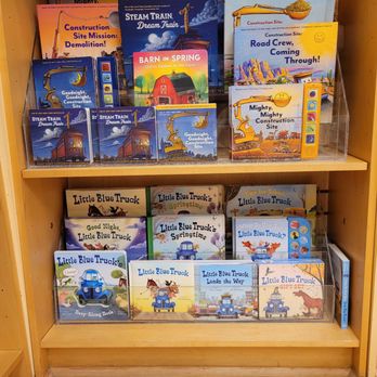 Barnes & Noble - Bookstores Near Me - Canton, Connecticut
