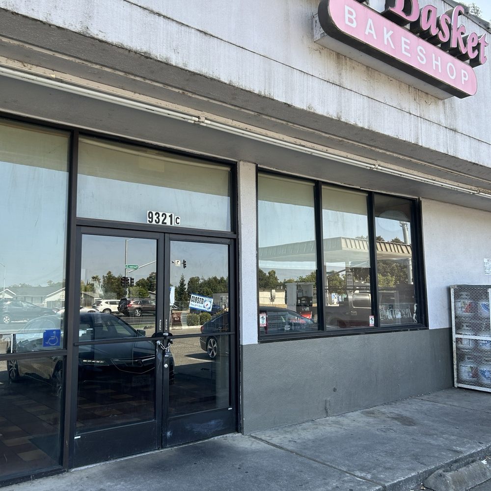 Hot Basket Bake Shop - Shows the closed sign with the sign of the bakery - Bakeries Near Me - Stockton, California Hot Basket Bake Shop - Shows the closed sign with the sign of the bakery - Bakeries Near Me - Stockton, California