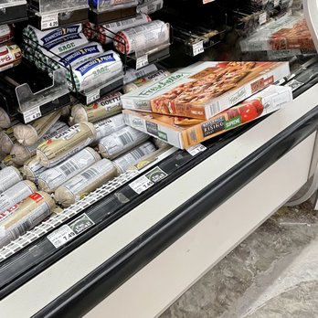 Kroger - Frozen items laying around. There was more in kiosk on ends. ALSO, look at yen FILTH on food racks.. - Grocery Near Me - Burlington, Kentucky Kroger - Frozen items laying around. There was more in kiosk on ends. ALSO, look at yen FILTH on food racks.. - Grocery Near Me - Burlington, Kentucky