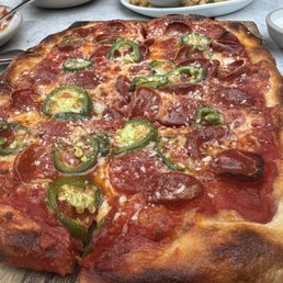 Pepperoni, Jalapeno & Hot Honey Pizza - 7.5/10