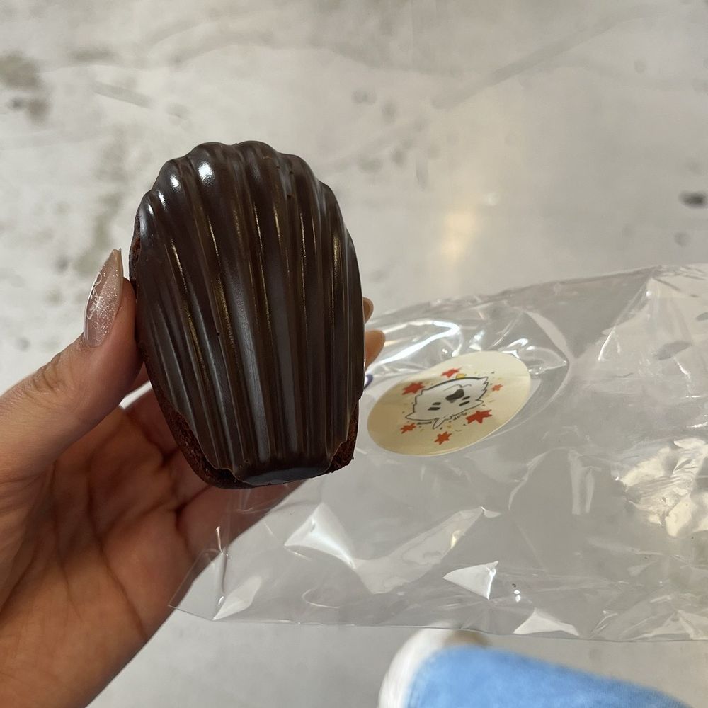 Flat White Coffee - Chocolate Madeline - Cafes Near Me - Cypress, California Flat White Coffee - Chocolate Madeline - Cafes Near Me - Cypress, California