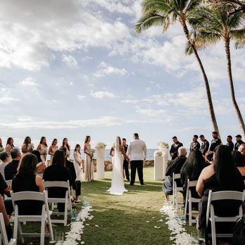 Lanikuhonua - Wedding Ceremony at Lanikuhona - Wedding Photography by HNL Studios www.hnlstudios.com - Party & Event Planning Near Me - Kapolei, Hawaii Lanikuhonua - Wedding Ceremony at Lanikuhona - Wedding Photography by HNL Studios www.hnlstudios.com - Party & Event Planning Near Me - Kapolei, Hawaii