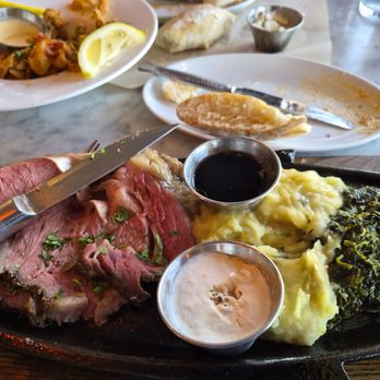 The Dead Fish - Prime rib - Seafood Near Me - Crockett, California