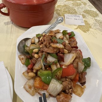 MJ Valley Restaurant - King Pao chicken lunch special - Seafood Near Me - Alhambra, California MJ Valley Restaurant - King Pao chicken lunch special - Seafood Near Me - Alhambra, California