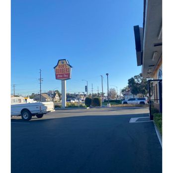 Bob's Burgers - Outside the restaurant - Burgers Near Me - Westminster, California Bob's Burgers - Outside the restaurant - Burgers Near Me - Westminster, California