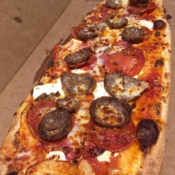 &pizza - The Maverick. Tasty!!! - Vegan Near Me - Dulles, Virginia