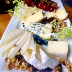Fire Starter Lounge - Cheese  Plate - Only Available on Non-Show Nights