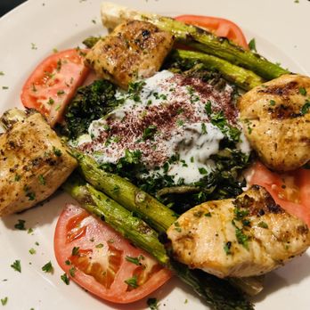 Bosphorus Cafe - Spinach Chicken, - Turkish Near Me - Indianapolis, Indiana Bosphorus Cafe - Spinach Chicken, - Turkish Near Me - Indianapolis, Indiana