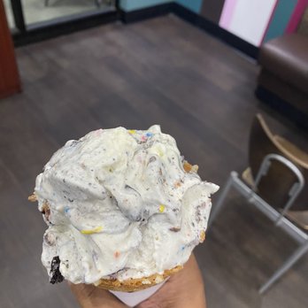 Marble Slab Creamery - Ice Cream & Frozen Yogurt Near Me - Pooler, Georgia