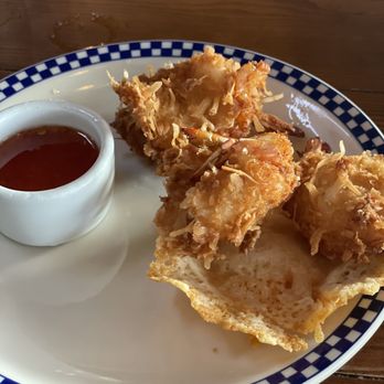 Duke's Seafood - Coco Loco Prawns - Seafood Near Me - Seattle, Washington