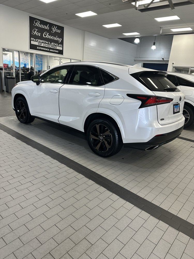 Lexus Il MCGRATH LEXUS OF CHICAGO - Updated December 2025 - 52 Photos & 254 ...