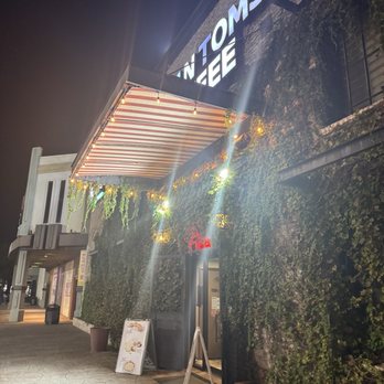 Tom N Toms Coffee - Exterior - Coffee & Tea Near Me - Carrollton, Texas