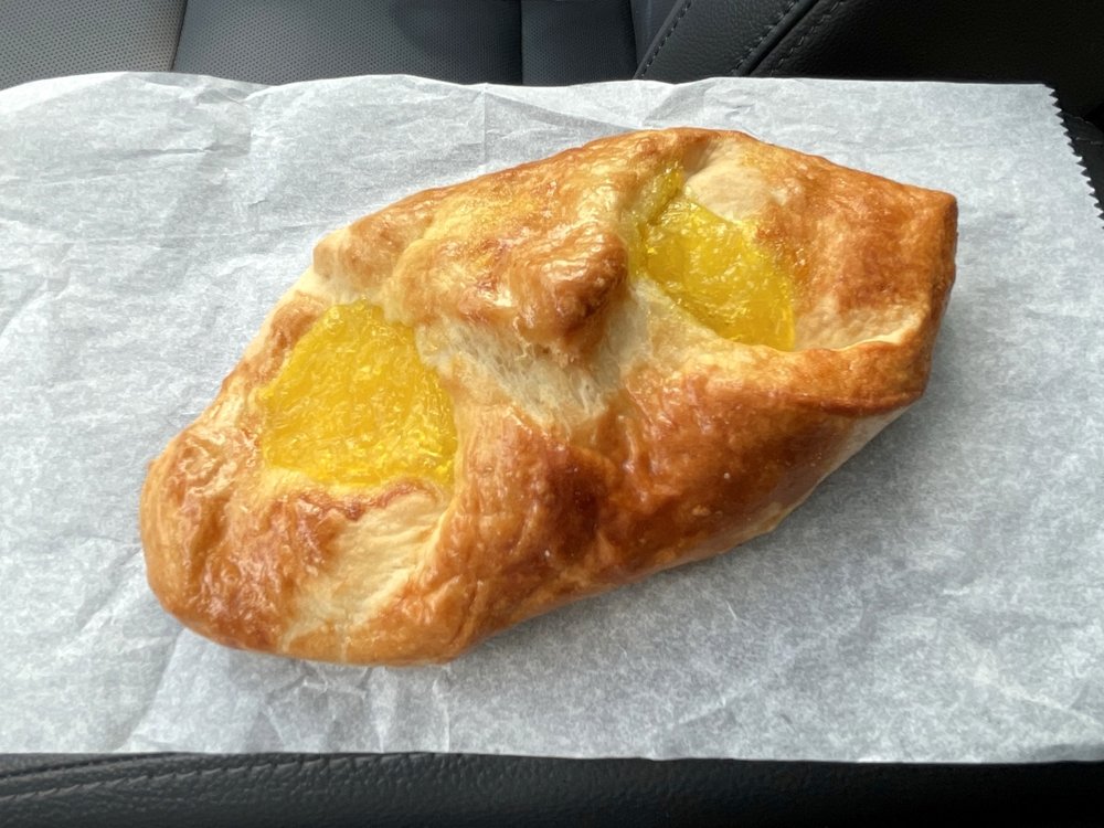 Lluvia Panaderia & Tortilleria