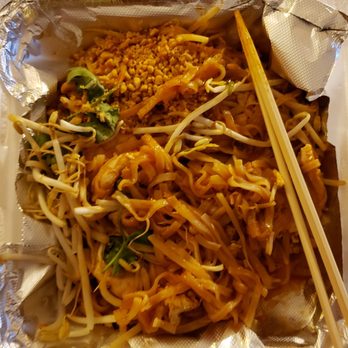 Tuptim Thai - Chicken pad thai - Thai Near Me - Ponte Vedra Beach, Florida Tuptim Thai - Chicken pad thai - Thai Near Me - Ponte Vedra Beach, Florida