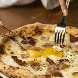 Piacere - Pizza Carbonara