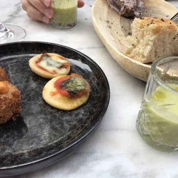 Restaurant GUTS - Modern European Near Me - Amsterdam, New Hampshire