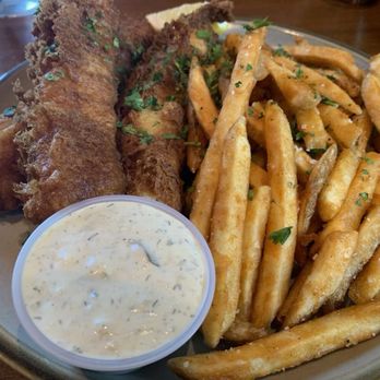 Barrel House Restaurant and Bar - Fish & Chips - Whiskey Bars Near Me - Mt. Juliet, Tennessee