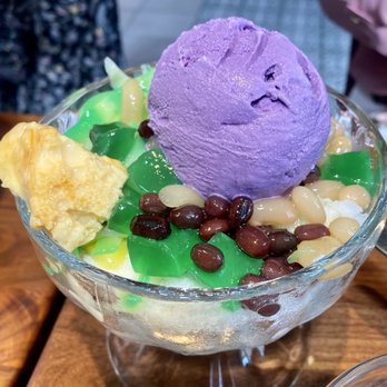 Avenida Restaurant - Filipino Near Me - San Mateo, California