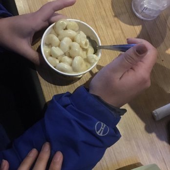 Buffalo Wild Wings - Mac and cheese- dont order! - Chicken Wings Near Me - Hermitage, Pennsylvania