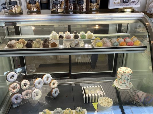 Cannoli Queens by null