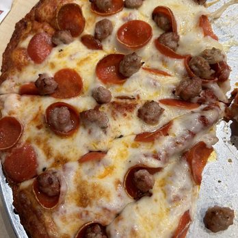 Mountain Mike's Pizza - Pizza Near Me - Corona, California