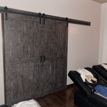 Ponce Feet Spa - Sliding barn doors. - Massage Near Me - Atlanta, Georgia