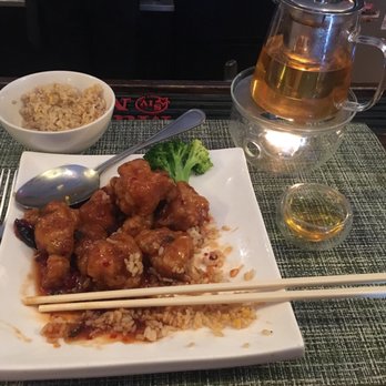 Shanghai Lounge - General Tso's chicken - Asian Fusion Near Me - Washington, DC, District of Columbia