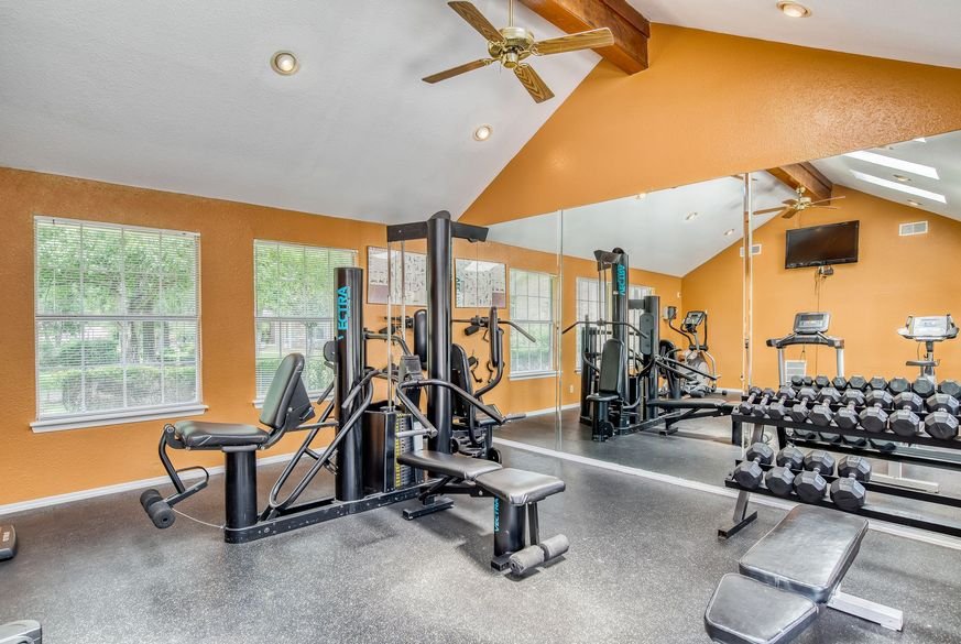 COURTS AT WATERFORD Updated October 2024 12 Photos 6220