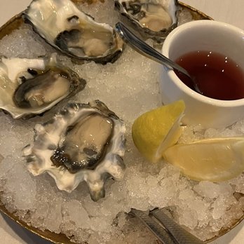 Hydra Estiatorio - seafood - Mediterranean Near Me - Vancouver, British Columbia