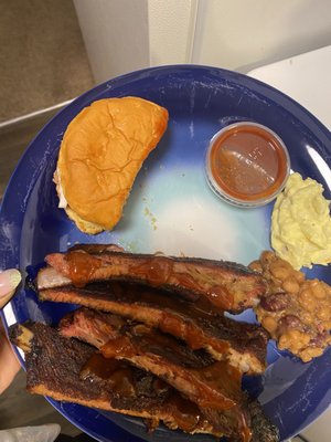 The Original Ronnie's BBQ by null