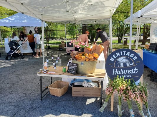 Cobblestone Farmers Market by null