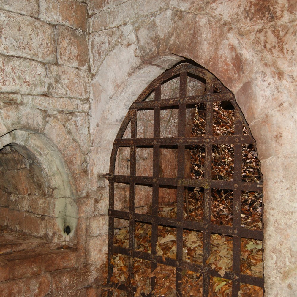 Yester Castle - Inside the hall (with flash) - Landmarks & Historical Buildings Near Me - Gifford, ELN