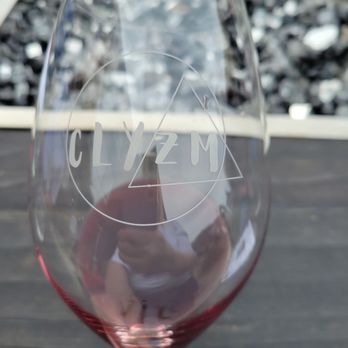CLYZM Wines - Wine Tasting Room Near Me - White Salmon, Washington