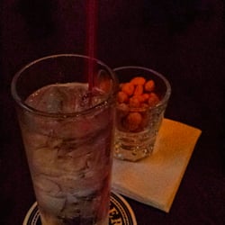 Alberto's Sports Bar & Grill