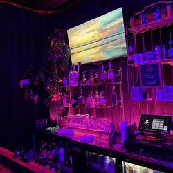 Sacred Palm - The bar lighting says it all ...