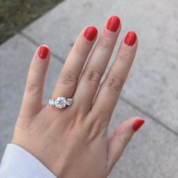 Charming Nail Bar & Lash - Gel Manicure