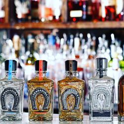 Aztec Liquor