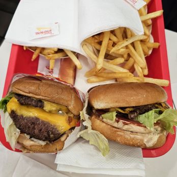 In-N-Out Burger - Double Double, Cheeseburger and two orders of Fries, extra crispy - Fast Food Near Me - Foothill Ranch, California In-N-Out Burger - Double Double, Cheeseburger and two orders of Fries, extra crispy - Fast Food Near Me - Foothill Ranch, California