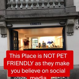 this place is not pet friendly as they make you believe on their social media.