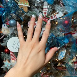 Essie Nails