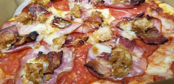Martolli's Hand Tossed Pizza by null