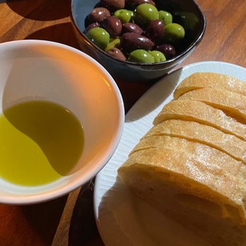 Carlino Restaurant - Italian Near Me - Vancouver, British Columbia